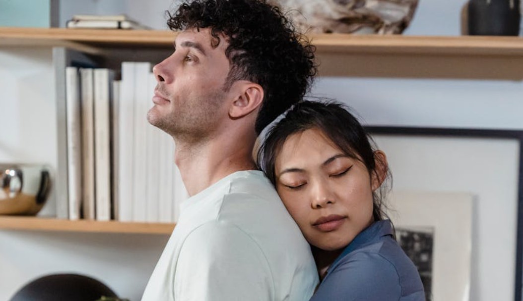 【꿈해몽】외국인에게 고백하는 꿈: 5가지 의미와 상징