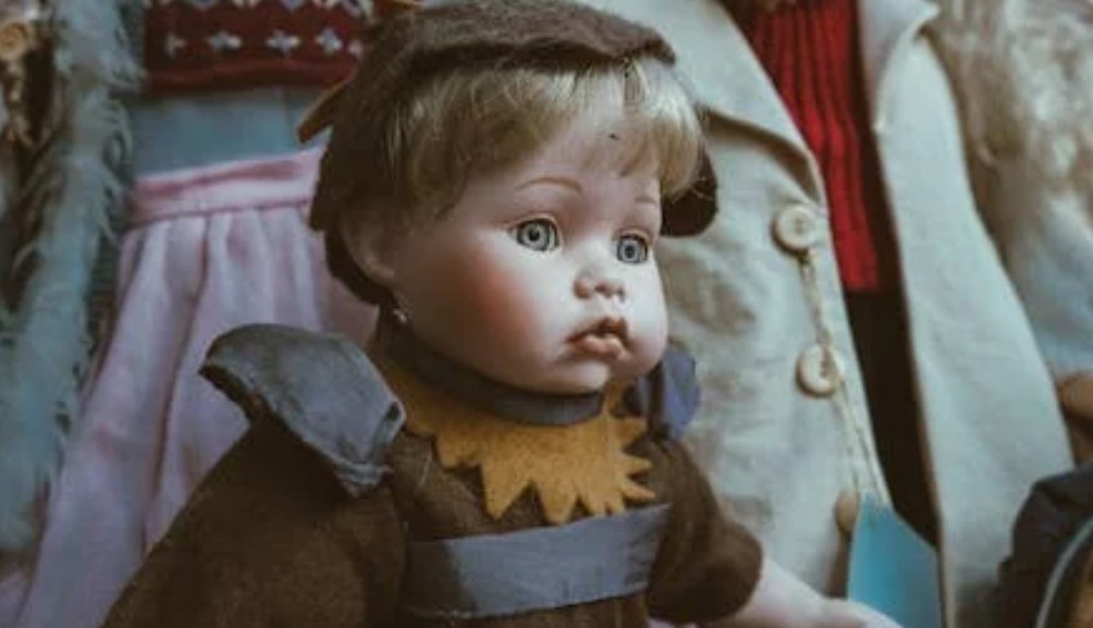 【꿈해몽】큰 인형을 꿈꾸다: 6가지 의미와 상징