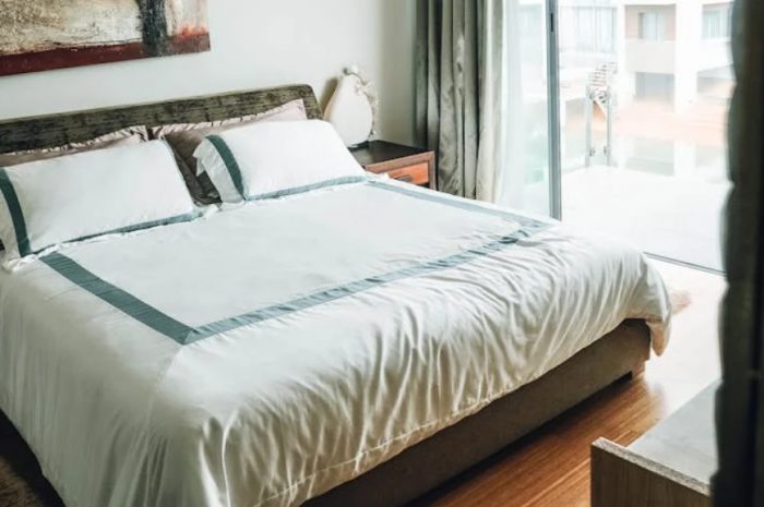 【꿈해몽】큰 침대에 대한 꿈: 12가지 의미와 상징