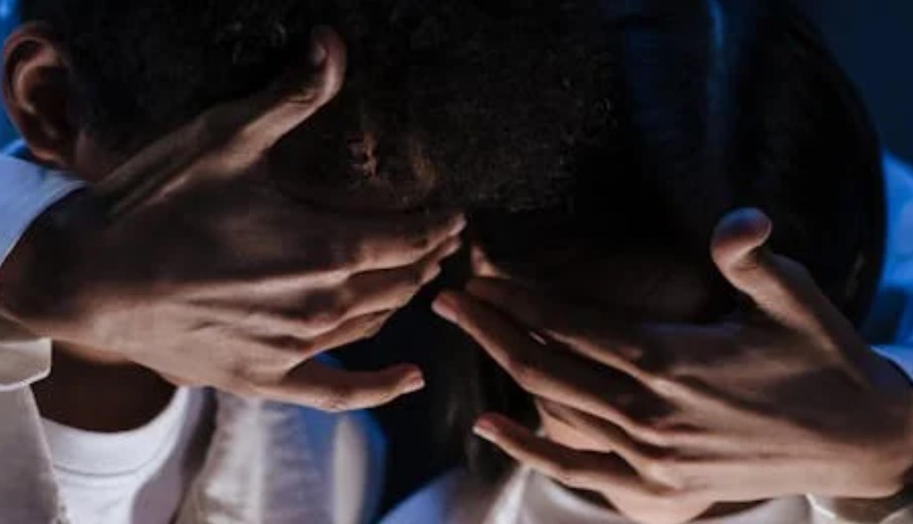 【꿈해몽】형이 맞는 꿈: 12가지 의미와 상징