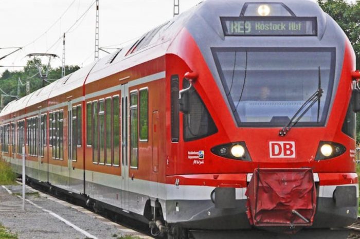 【꿈해몽】집에 가는 기차를 못 타는 꿈: 12가지 의미와 상징