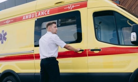 【꿈해몽】구급차를 부르는 꿈: 9가지 의미와 상징