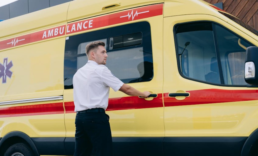 【꿈해몽】구급차를 부르는 꿈: 9가지 의미와 상징