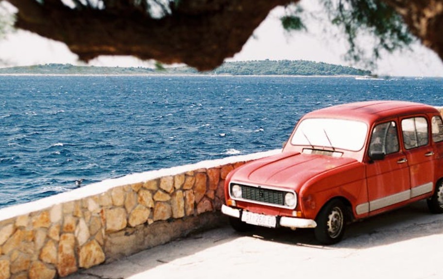 【꿈해몽】해변으로 가는 버스 꿈 : 6가지 의미와 상징