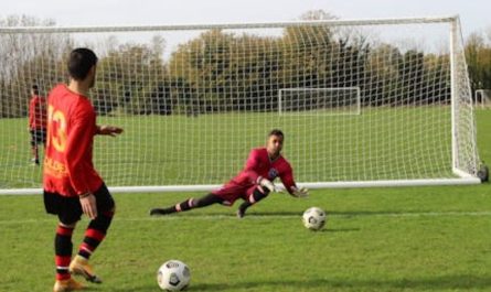 【꿈해몽】축구 슛 꿈 : 8가지 의미와 상징